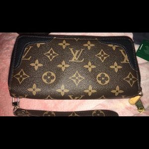 Louis Vuitton Wallet